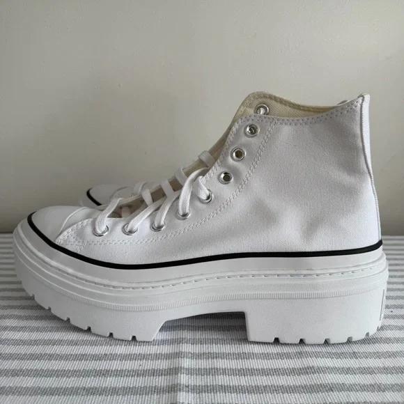 Converse NEW Women's Chuck Taylor All Star Lugged Platform Hi Top Shoe Size 10 - Picture 4 of 10